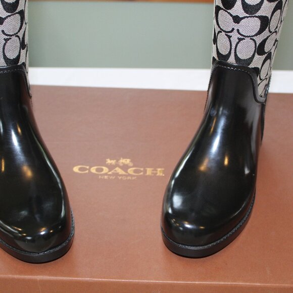 Coach Rubber Rain Boots, Size 8M, Black NWOT Never Worn - Picture 2 of 8